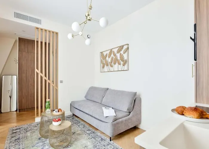 Luxurious & Peaceful - Near Le Marais - With Ac شقة